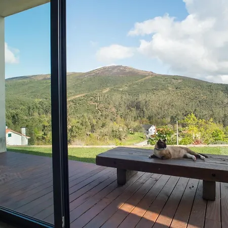 Villa Entre A Montanha Rio E Mar Norte De Portugal *